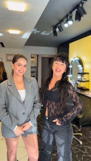 Yaklaşık 3 yıl önce yapmış olduğumuz tozlama tekniği kaş işlemimiz ❤️🤩
Kaşı çok az olan ya da hiç olmayan kişilere uygulanan bir tekniktir. Tasarımı kişinin yüzüne göre yapıldığında doğal bir kazanır.
💫 Ne Kadar Süre Kalıcıdır?
Uygulamanın kalıcılık süresi cilt yapısına göre değişmekle beraber 1-2 yıl arasındadır.
#KalıcıMakyaj #pudralamatekniği #izmirkalıcıkaş #izmirkalıcımakyaj #tozlamakaş tozlamatekniği